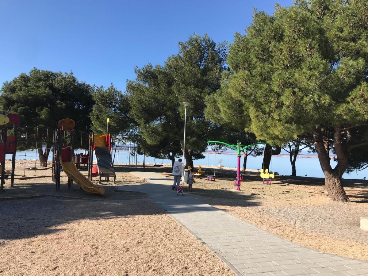 Family Apartments Vesna- 100 M Beach -Center Crikvenica Exterior foto
